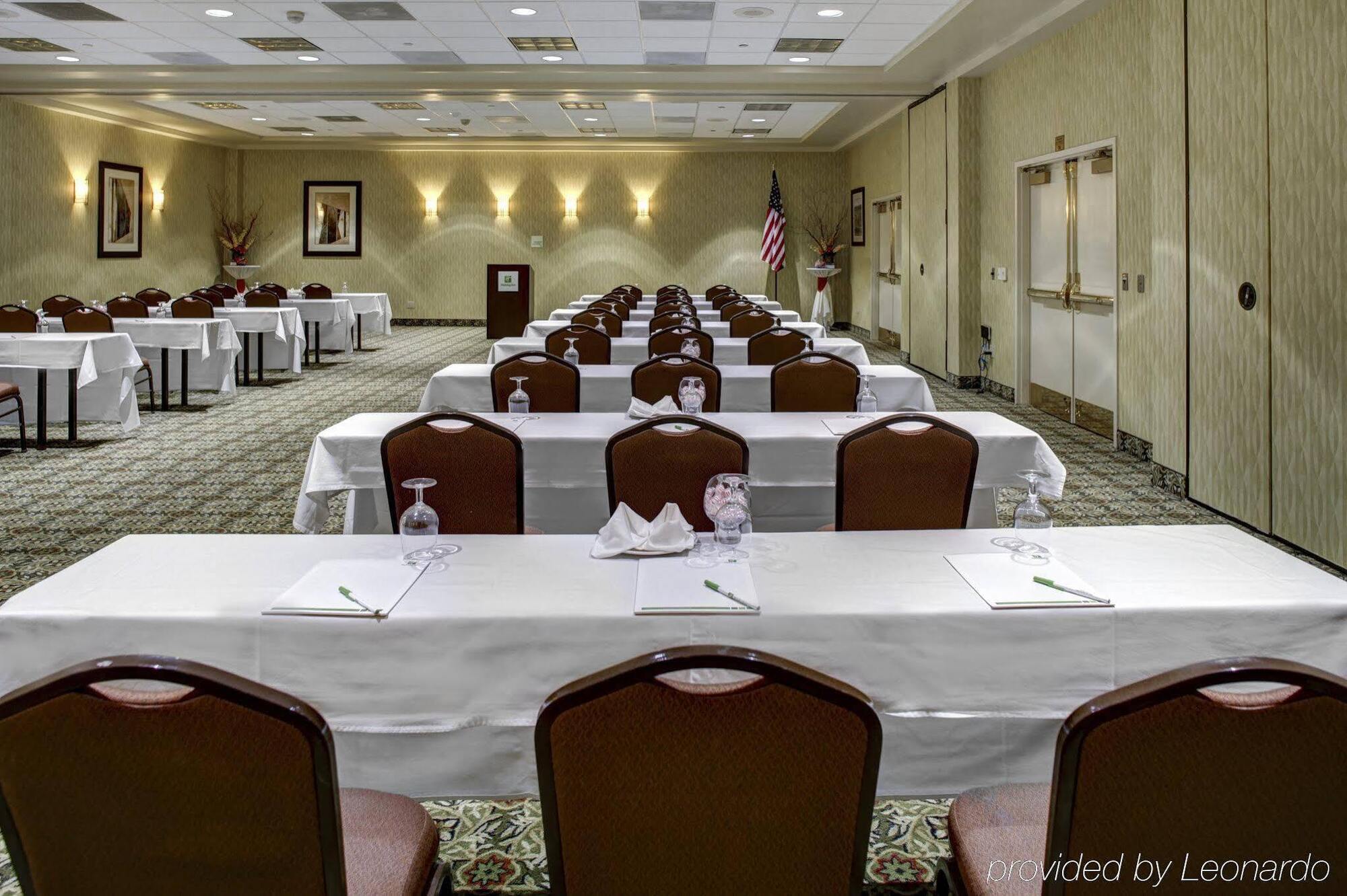 Holiday Inn Indianapolis North-Carmel By Ihg Exterior foto